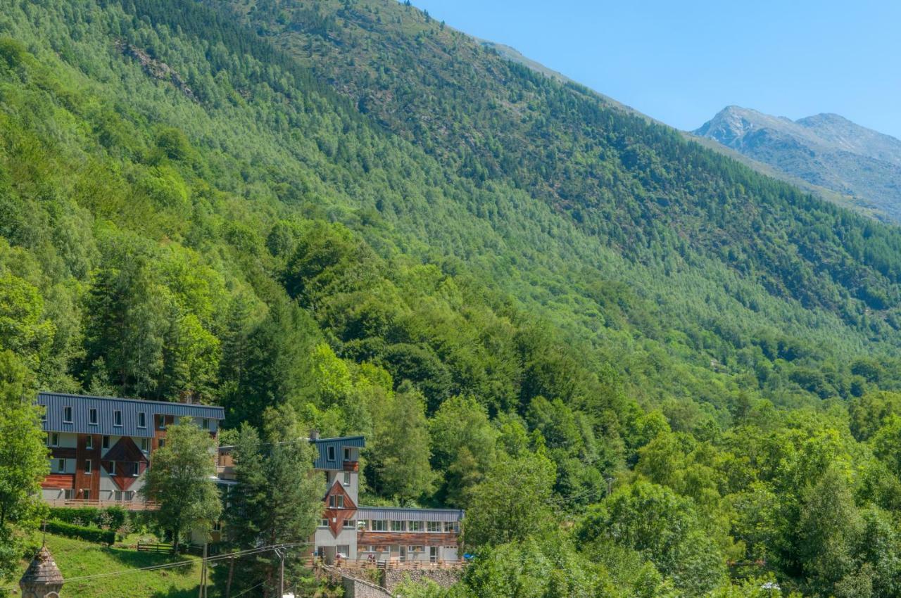 Village Vacances De Marc Auzat Exterior photo