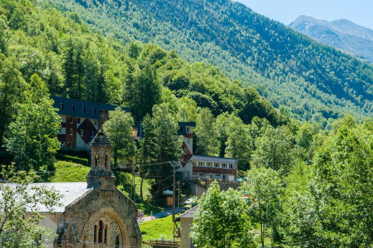 Village Vacances De Marc Auzat Exterior photo